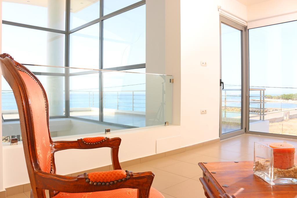Villa Almyra Gournes Gouvon Room photo